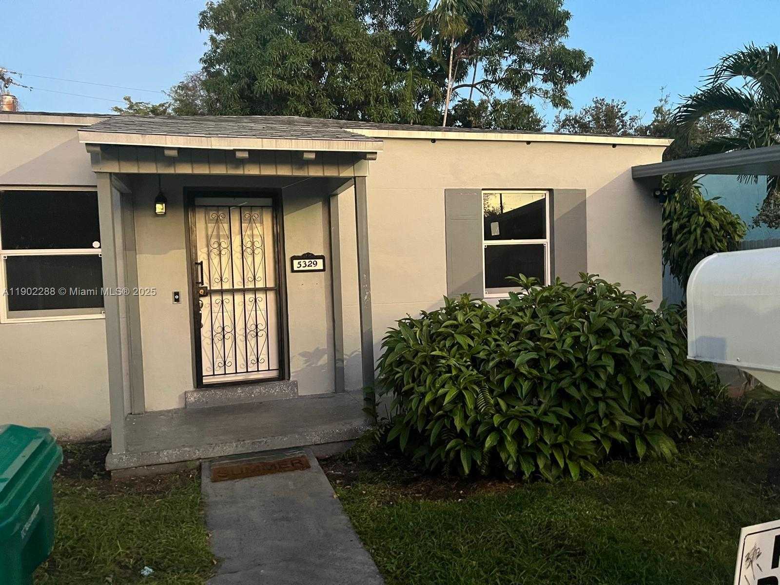 Small Image of 5329 NORTH WEST 8TH AVE #1, Miami Number 2