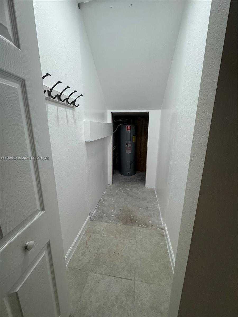 Small Image of 17145 SOUTH WEST 92ND ST #17145, Miami Number 12