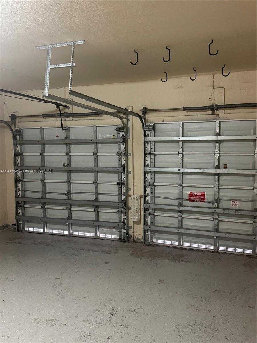 Small Image of 17145 SOUTH WEST 92ND ST #17145, Miami Number 20