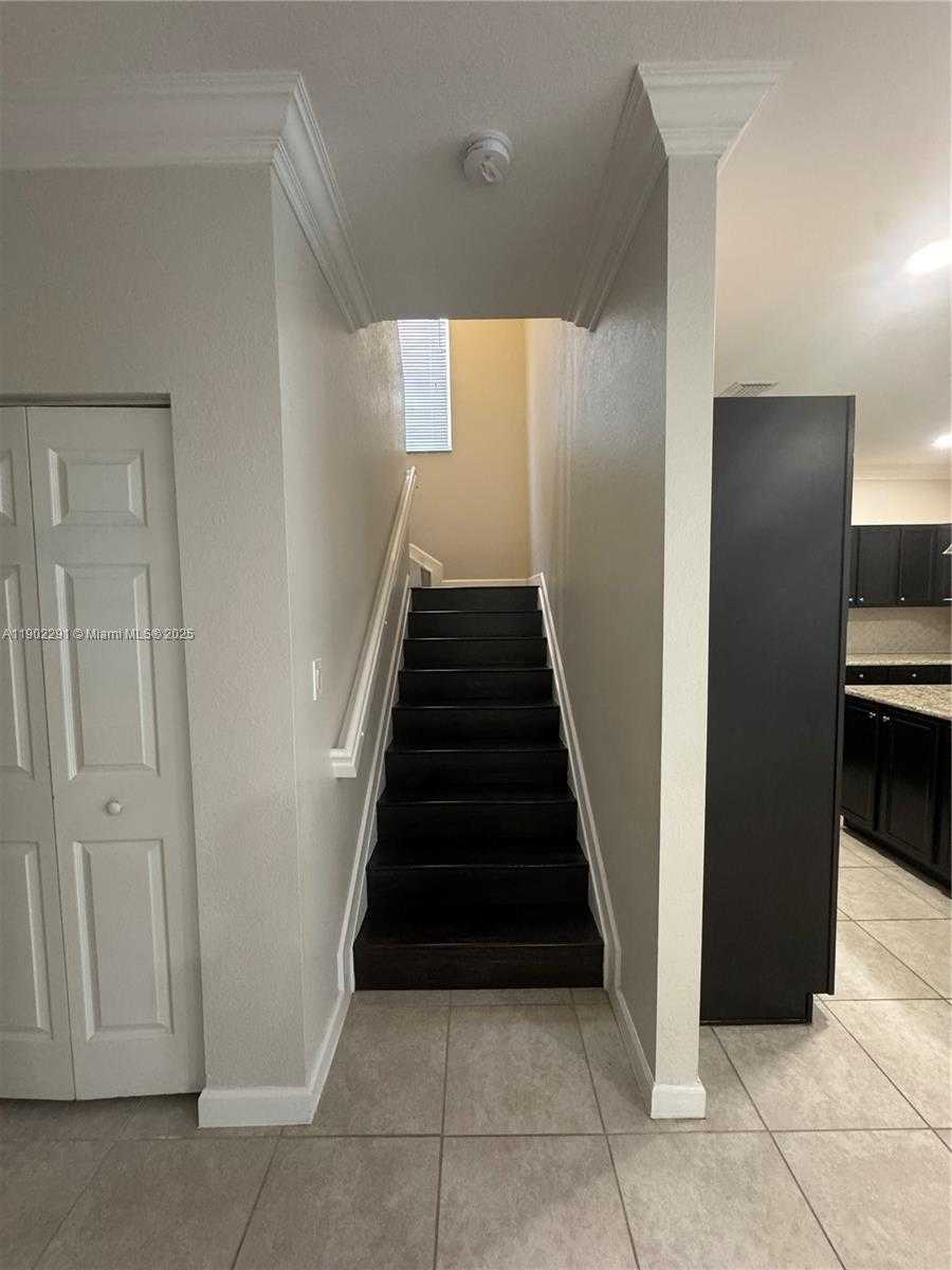 Small Image of 17145 SOUTH WEST 92ND ST #17145, Miami Number 21