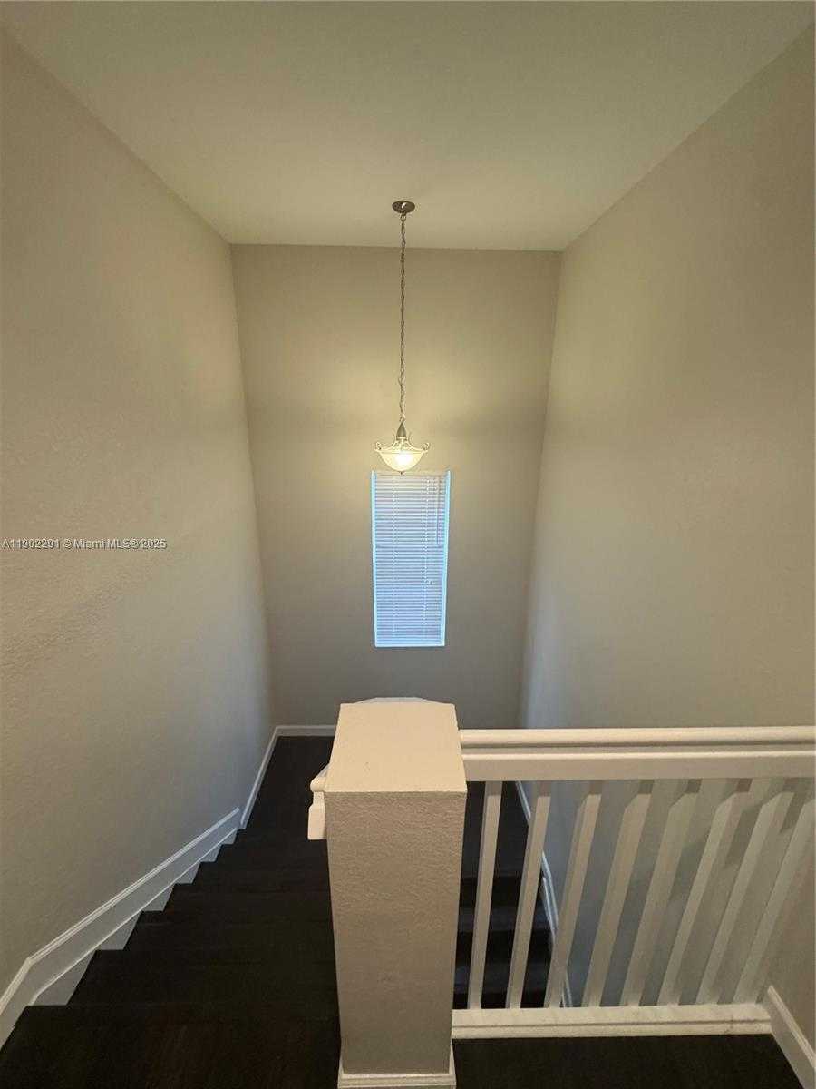 Small Image of 17145 SOUTH WEST 92ND ST #17145, Miami Number 22