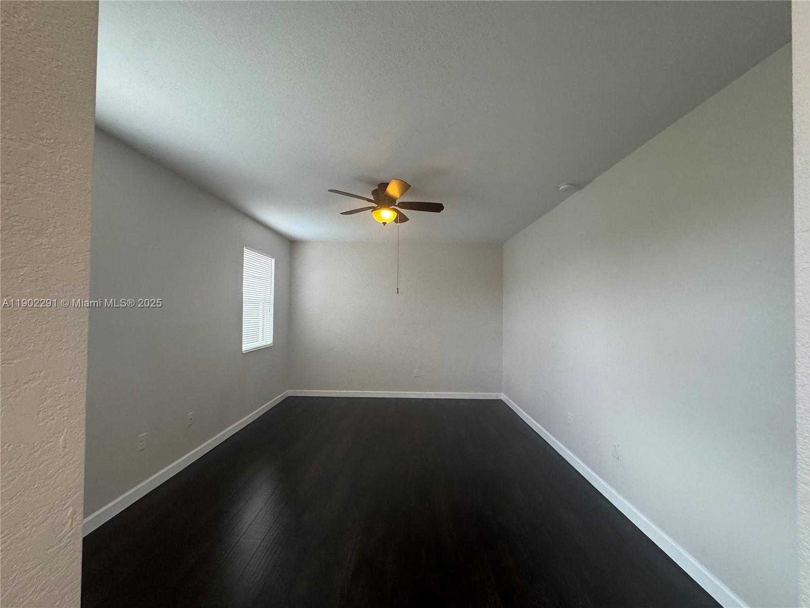 Small Image of 17145 SOUTH WEST 92ND ST #17145, Miami Number 33