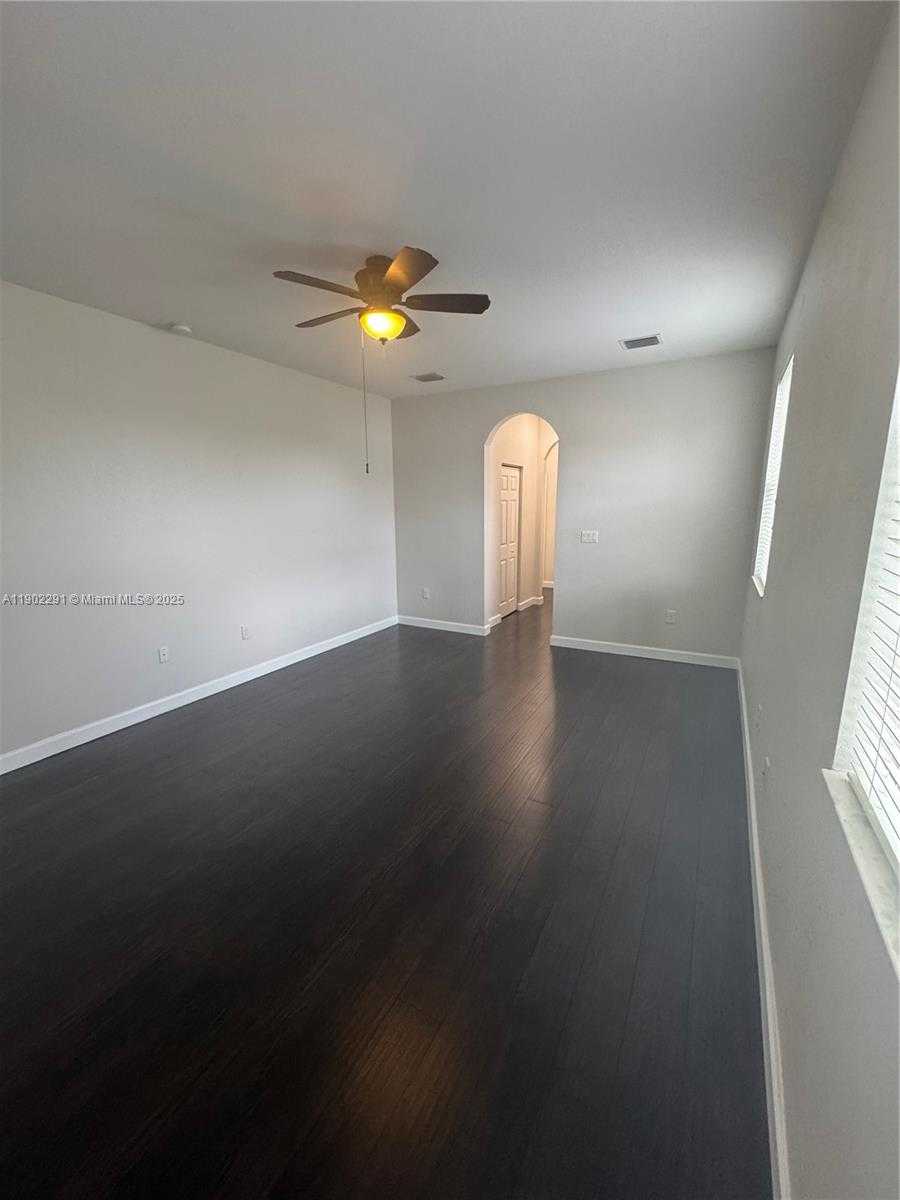 Small Image of 17145 SOUTH WEST 92ND ST #17145, Miami Number 34