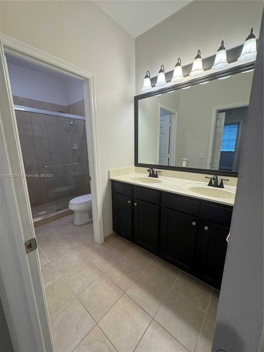 Small Image of 17145 SOUTH WEST 92ND ST #17145, Miami Number 46
