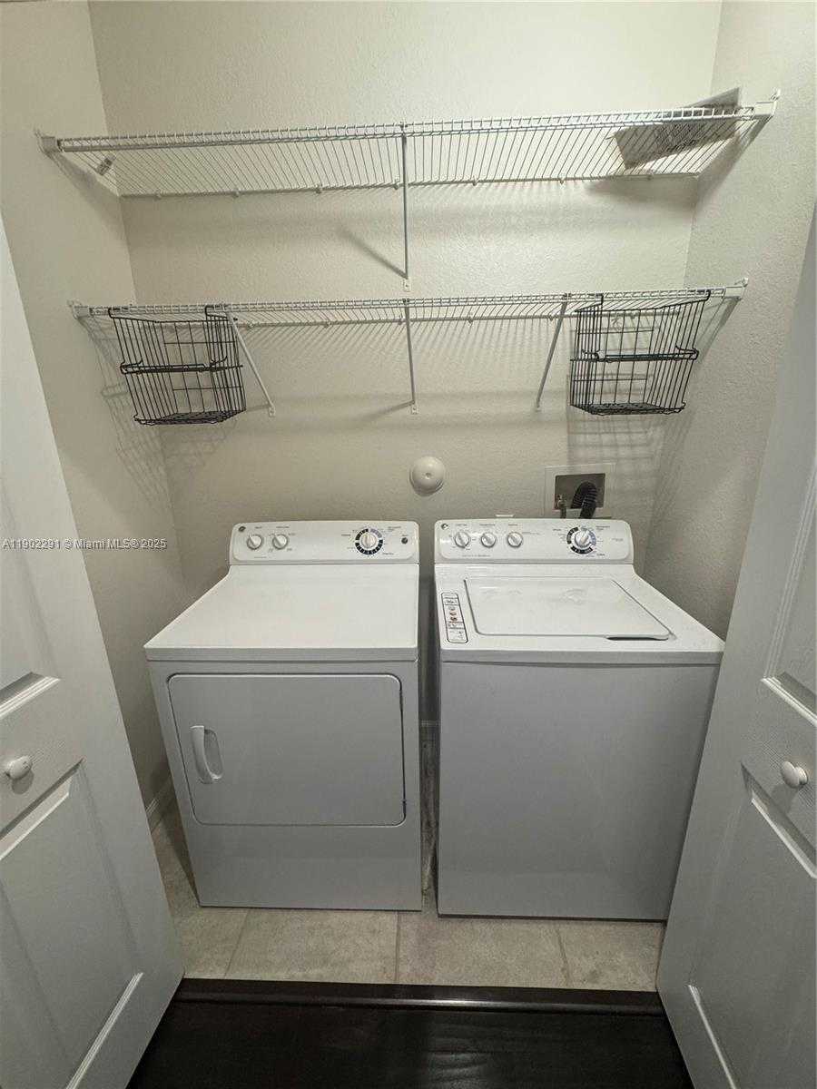 Small Image of 17145 SOUTH WEST 92ND ST #17145, Miami Number 50