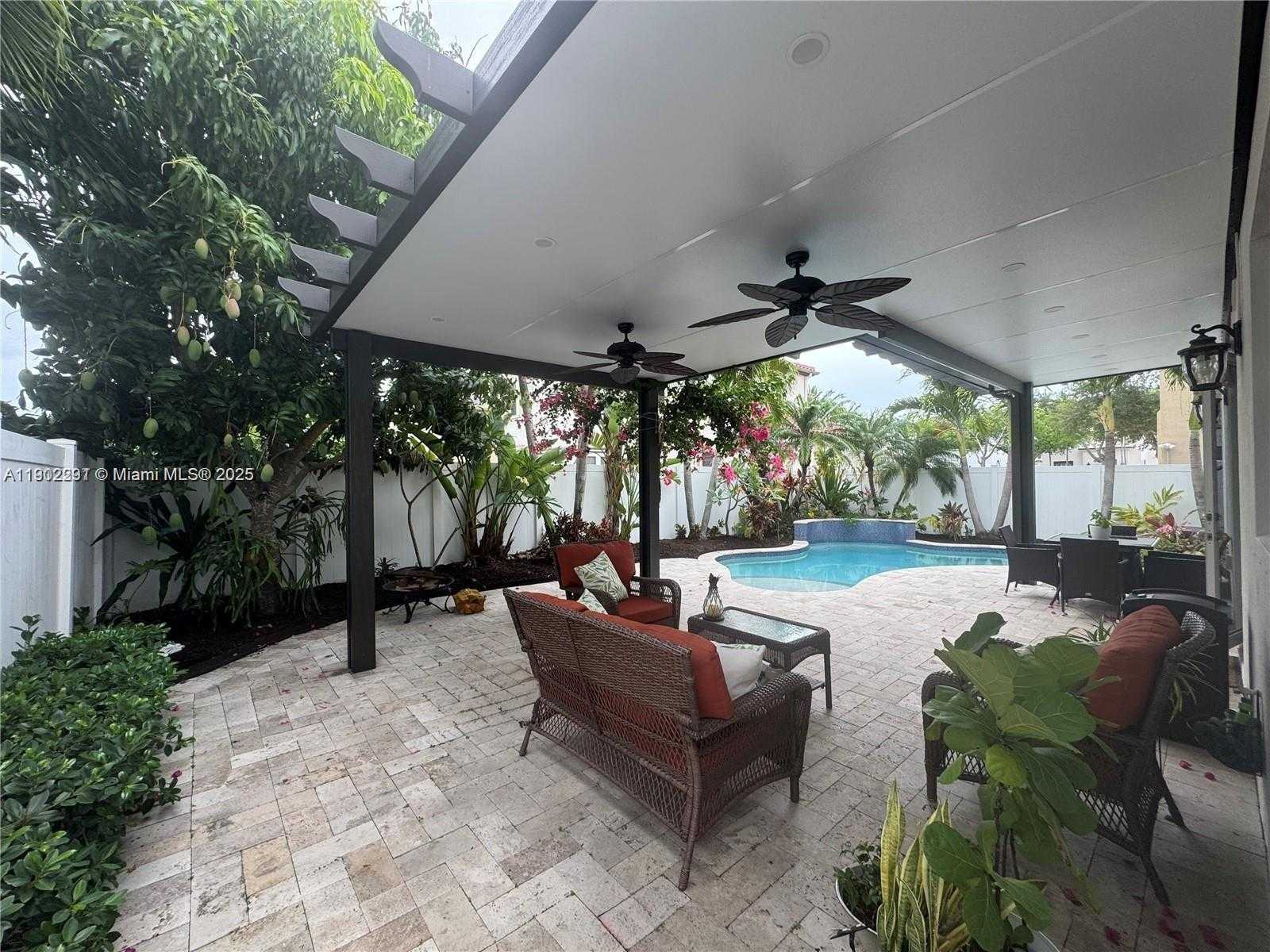 Small Image of 17145 SOUTH WEST 92ND ST #17145, Miami Number 57