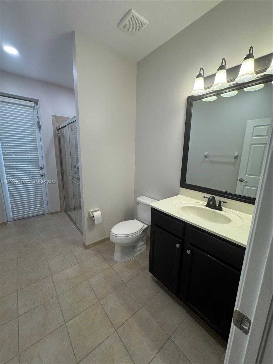 Small Image of 17145 SOUTH WEST 92ND ST #17145, Miami Number 7