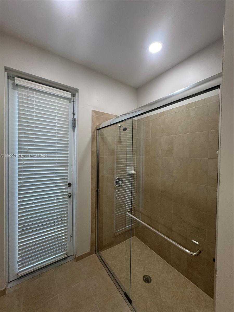 Small Image of 17145 SOUTH WEST 92ND ST #17145, Miami Number 8