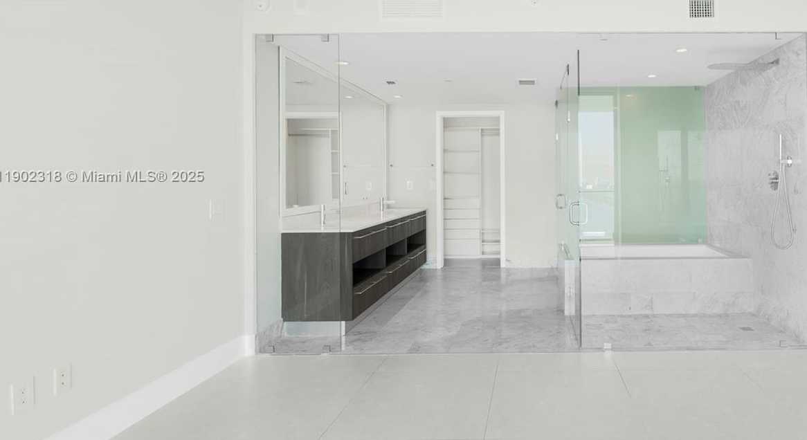 Small Image of 3131 NORTH EAST 7TH AVE #3402, Miami Number 13