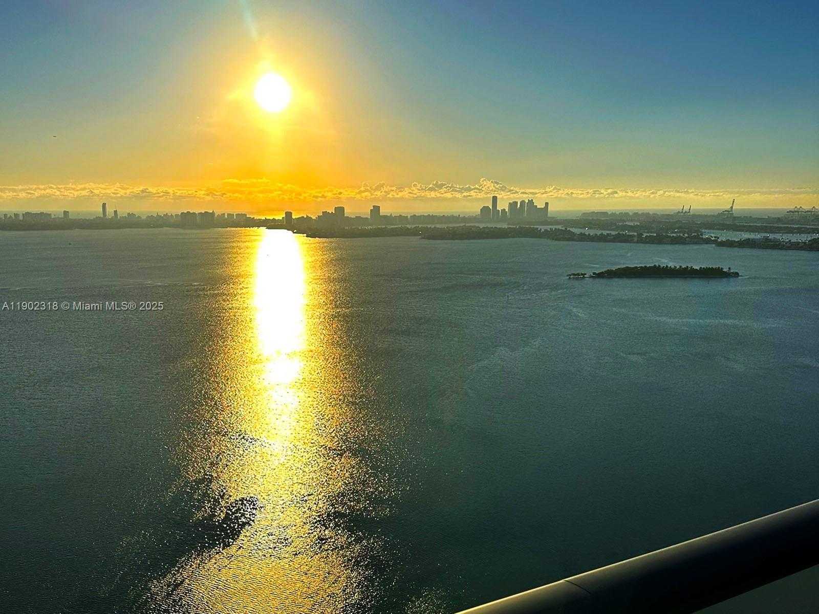 Small Image of 3131 NORTH EAST 7TH AVE #3402, Miami Number 22