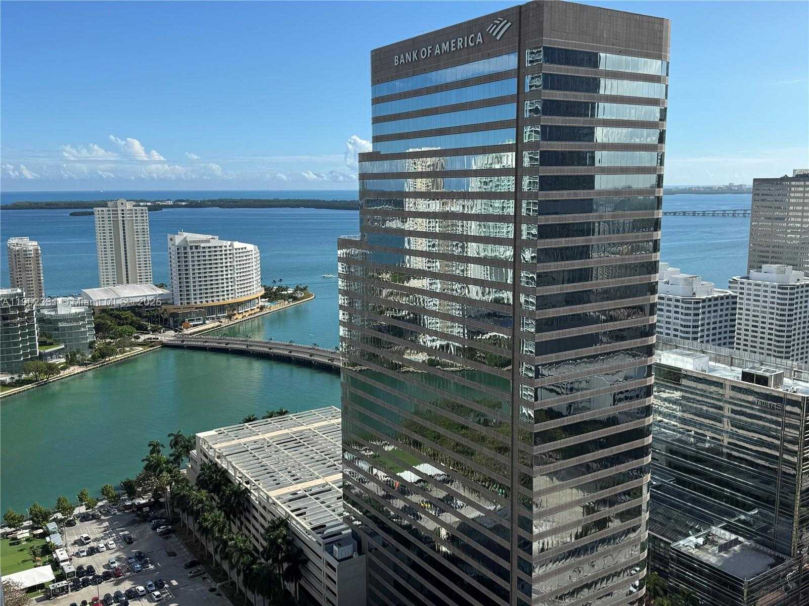 Small Image of 500 BRICKELL AVE #3704, Miami Number 22