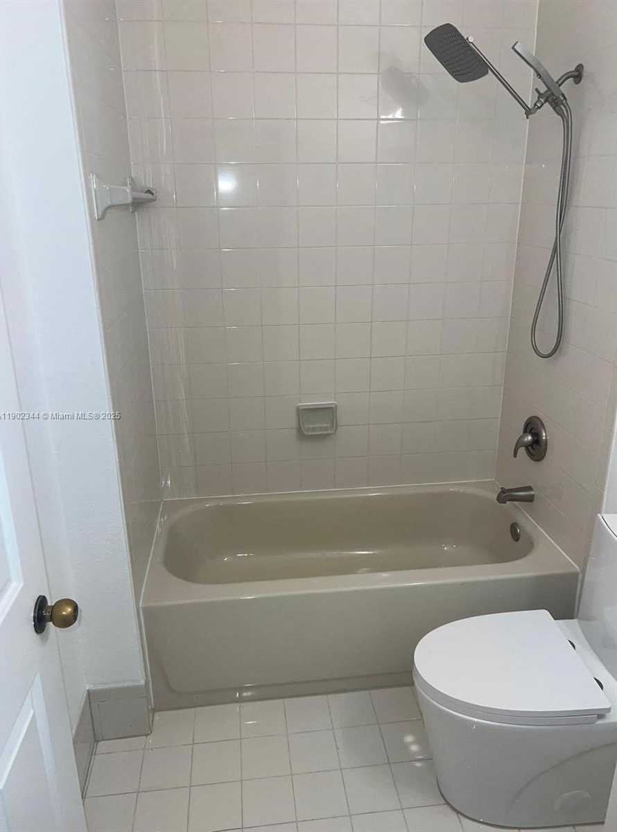 Small Image of 2466 SOUTH EAST 15TH PL #337, Homestead Number 10