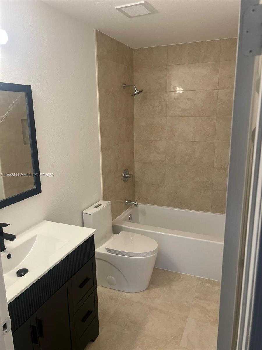 Small Image of 2466 SOUTH EAST 15TH PL #337, Homestead Number 12