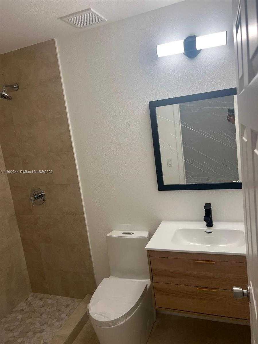 Small Image of 2466 SOUTH EAST 15TH PL #337, Homestead Number 6