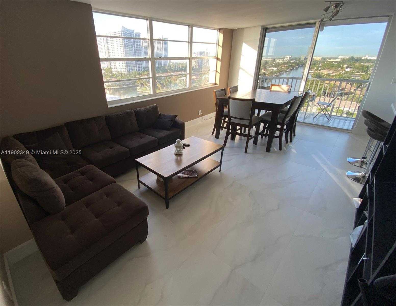 Small Image of 3161 SOUTH OCEAN DR #1210, Hallandale Beach Number 5