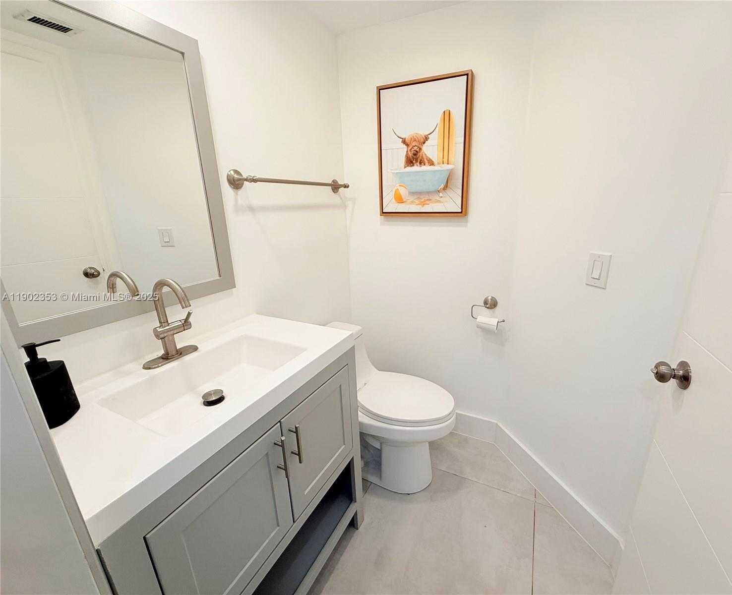 Small Image of 10626 NORTH WEST 7TH ST #10626, Pembroke Pines Number 38