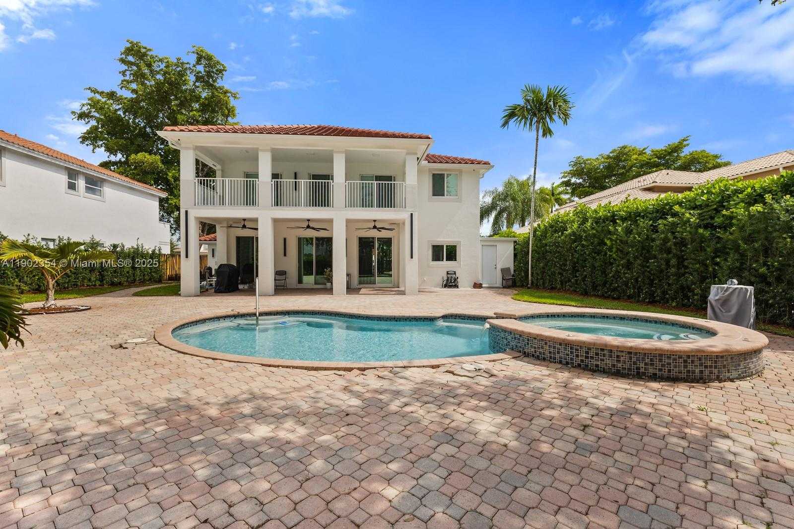 Small Image of 6358 NORTH WEST 113TH PL #., Doral Number 23