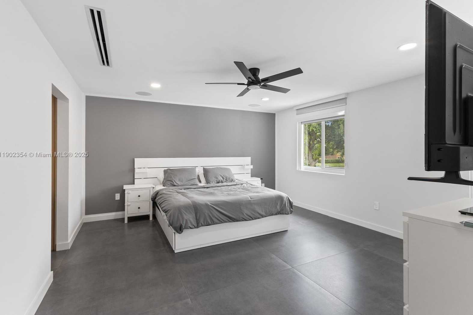 Small Image of 6358 NORTH WEST 113TH PL #., Doral Number 28