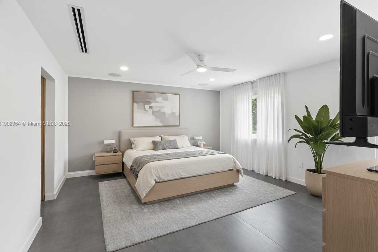 Small Image of 6358 NORTH WEST 113TH PL #., Doral Number 29