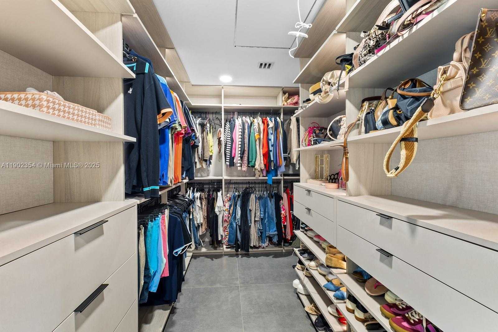 Small Image of 6358 NORTH WEST 113TH PL #., Doral Number 34