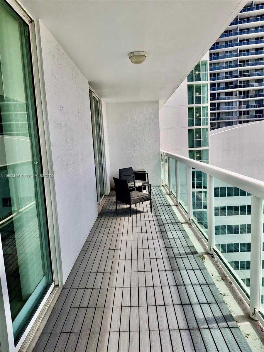 Small Image of 1800 NORTH BAYSHORE DR #3908, Miami Number 18