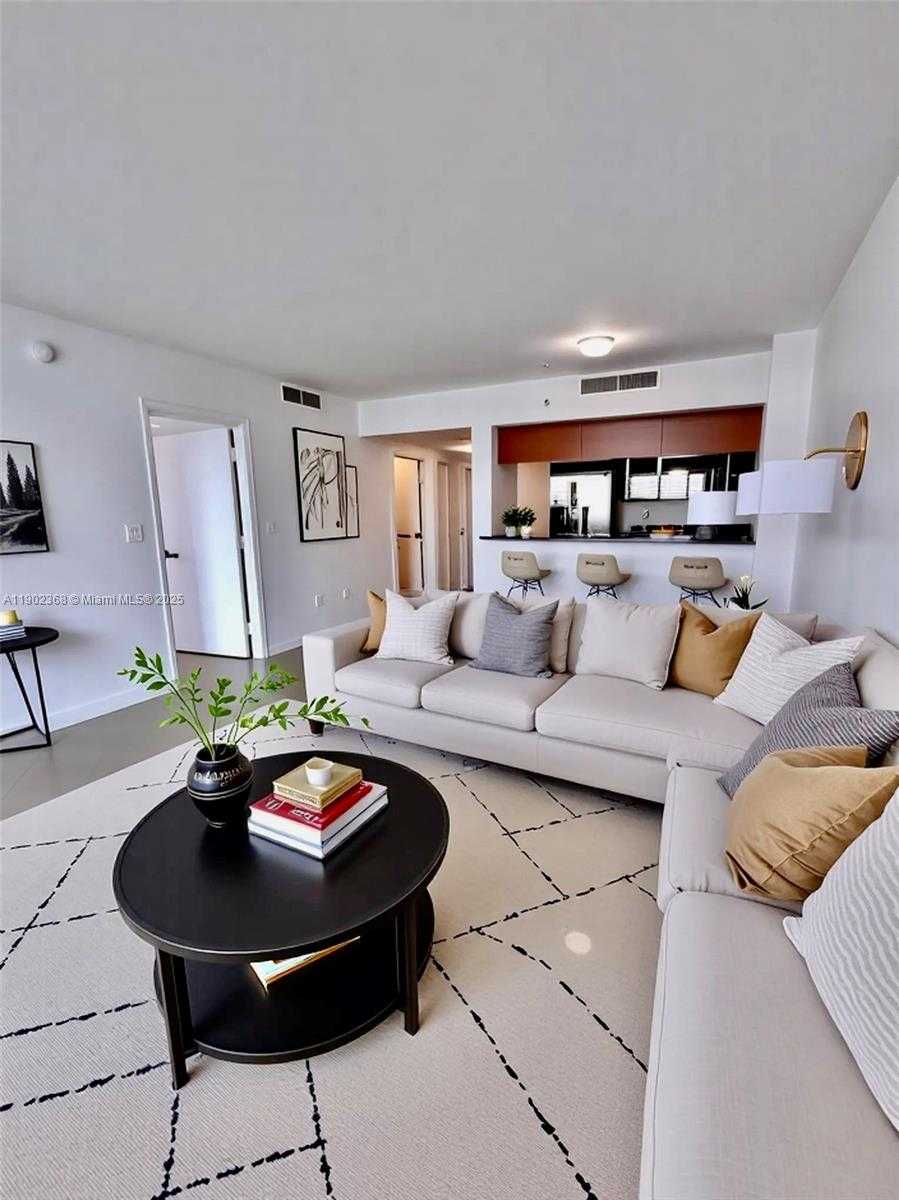 Small Image of 1800 NORTH BAYSHORE DR #3908, Miami Number 7