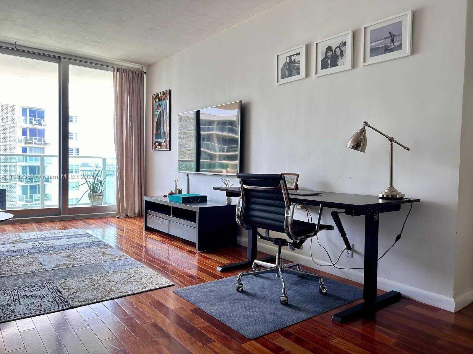 Small Image of 1000 WEST AVE #1126, Miami Beach Number 10