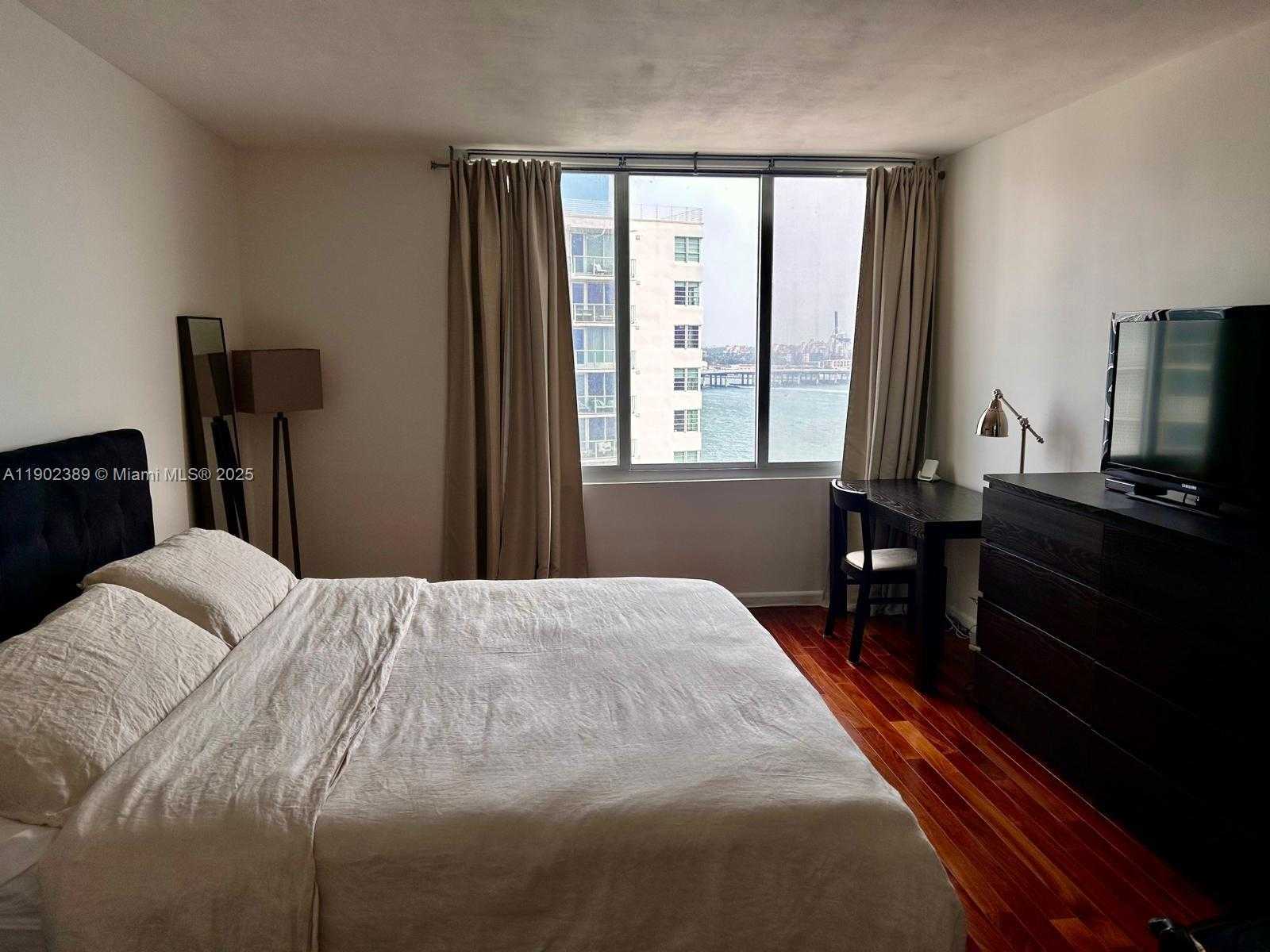 Small Image of 1000 WEST AVE #1126, Miami Beach Number 17