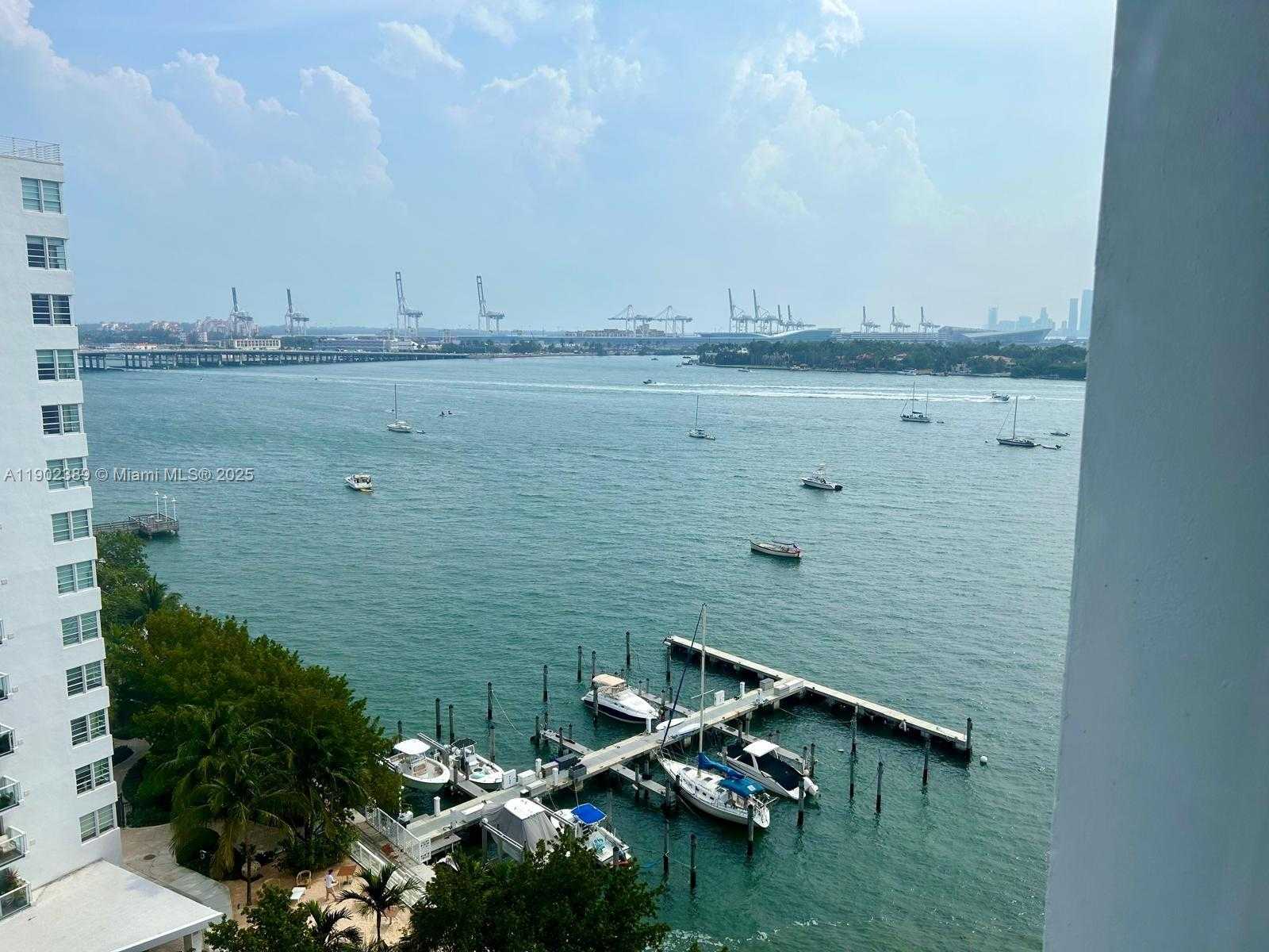 Small Image of 1000 WEST AVE #1126, Miami Beach Number 19