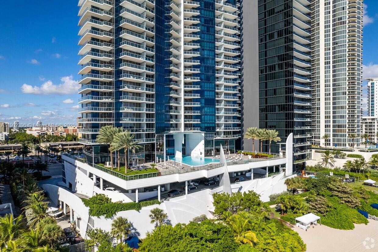 Small Image of 17121 COLLINS AVE #4803, Sunny Isles Beach Number 64
