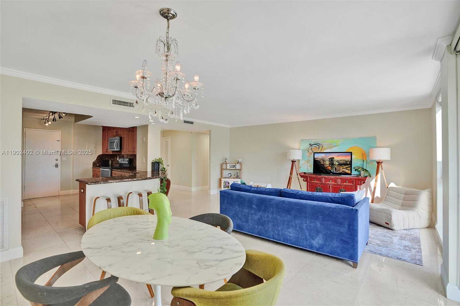 Small Image of 9800 WEST BAY HARBOR DR #309, Bay Harbor Islands Number 4