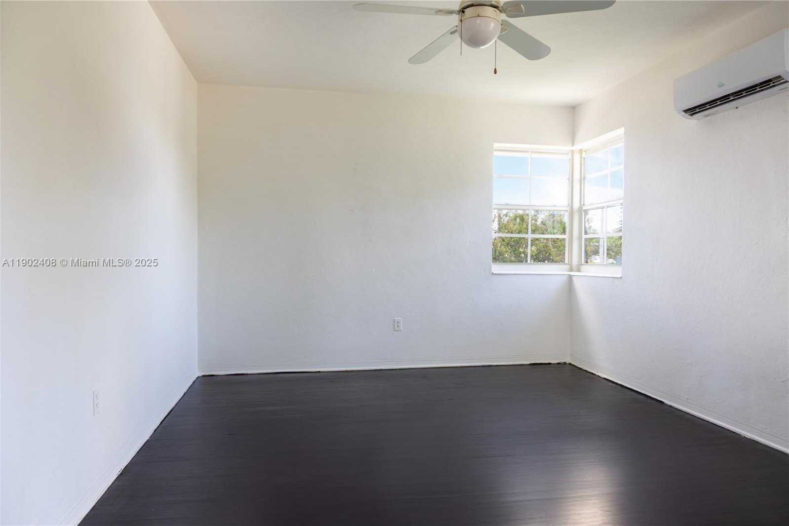 Small Image of 2200 CALAIS DR #2, Miami Beach Number 9