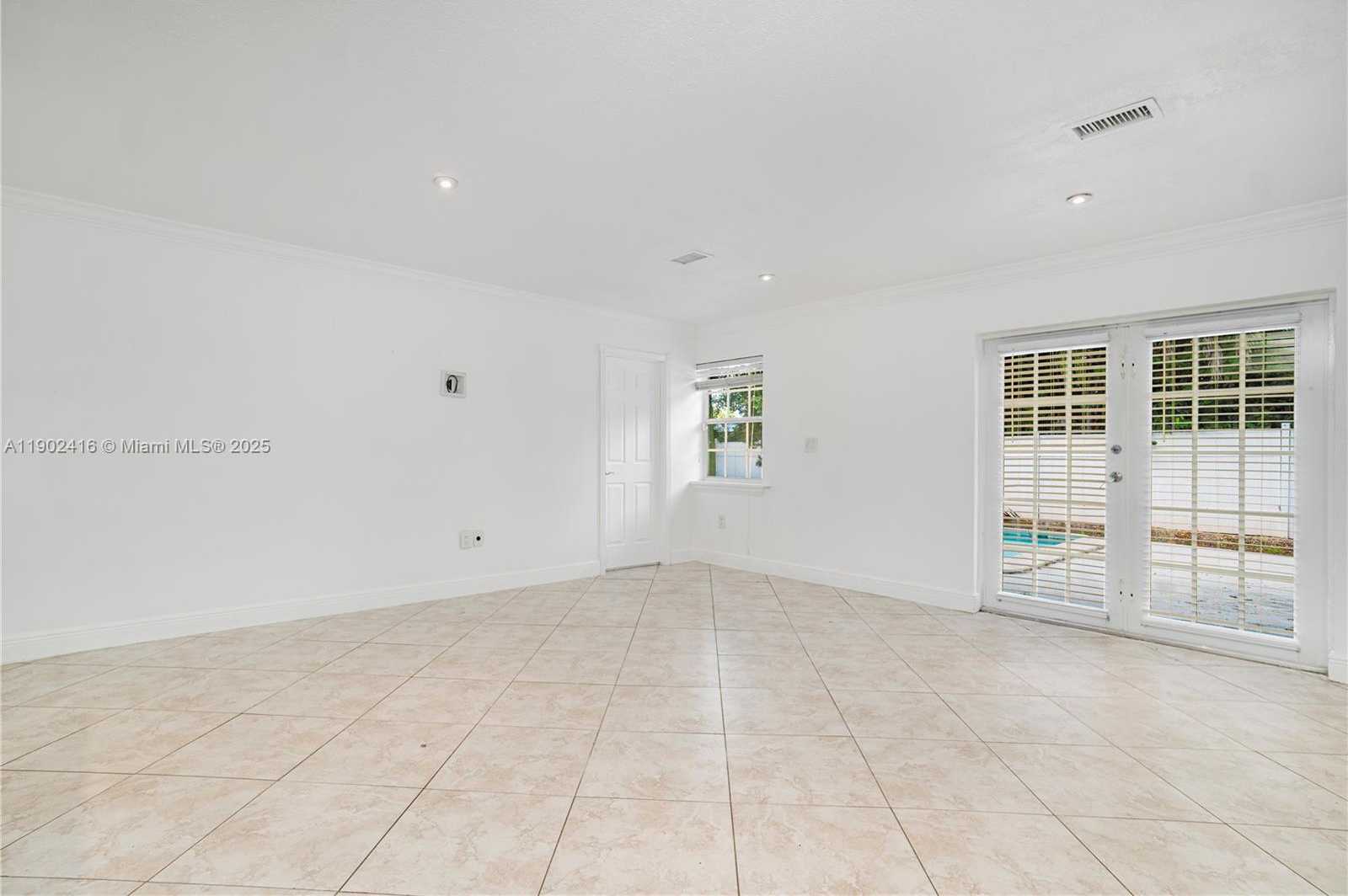 Small Image of 1000 SOUTH WEST 73RD AVE, Miami Number 6