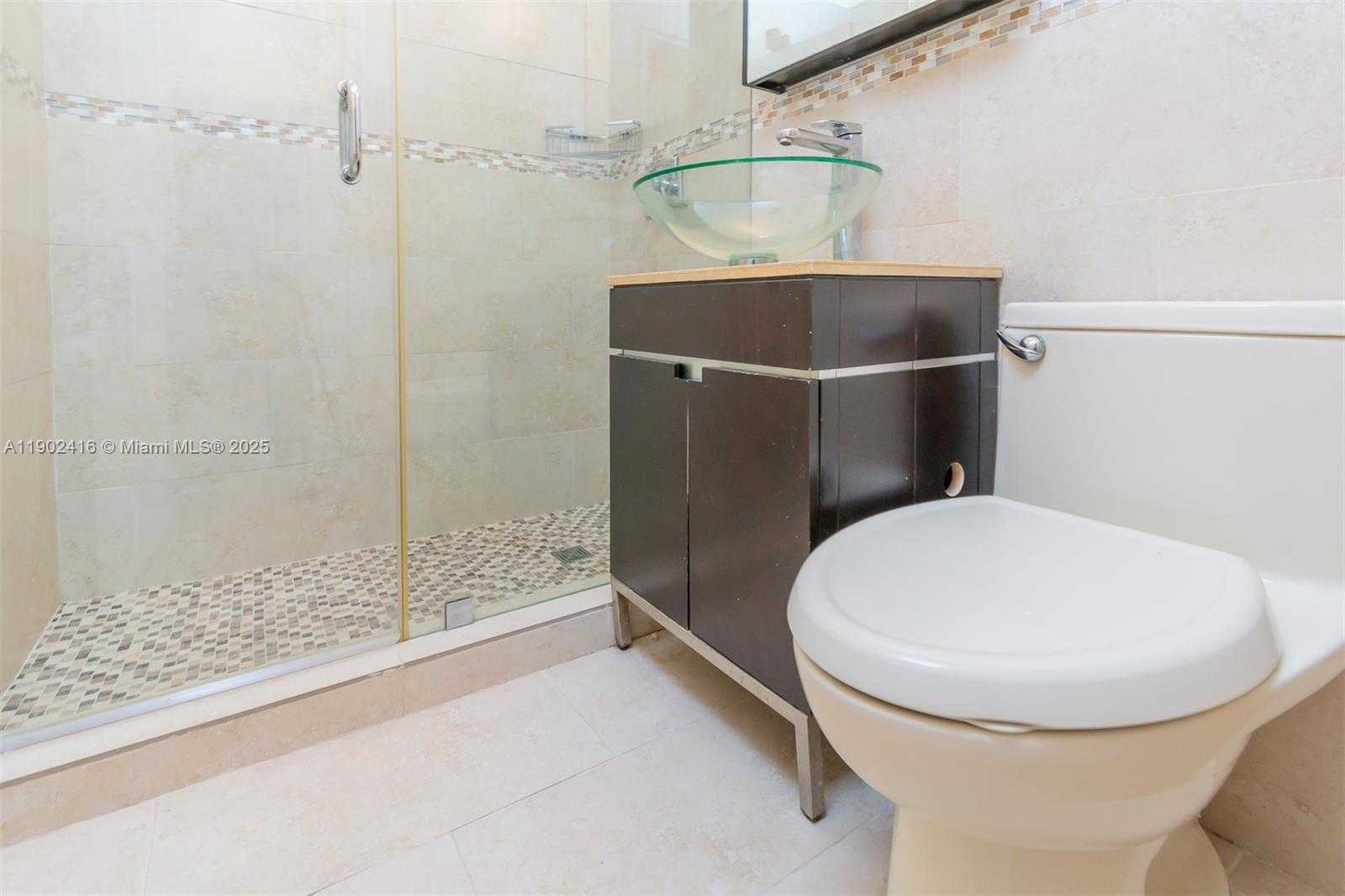 Small Image of 1000 SOUTH WEST 73RD AVE, Miami Number 8