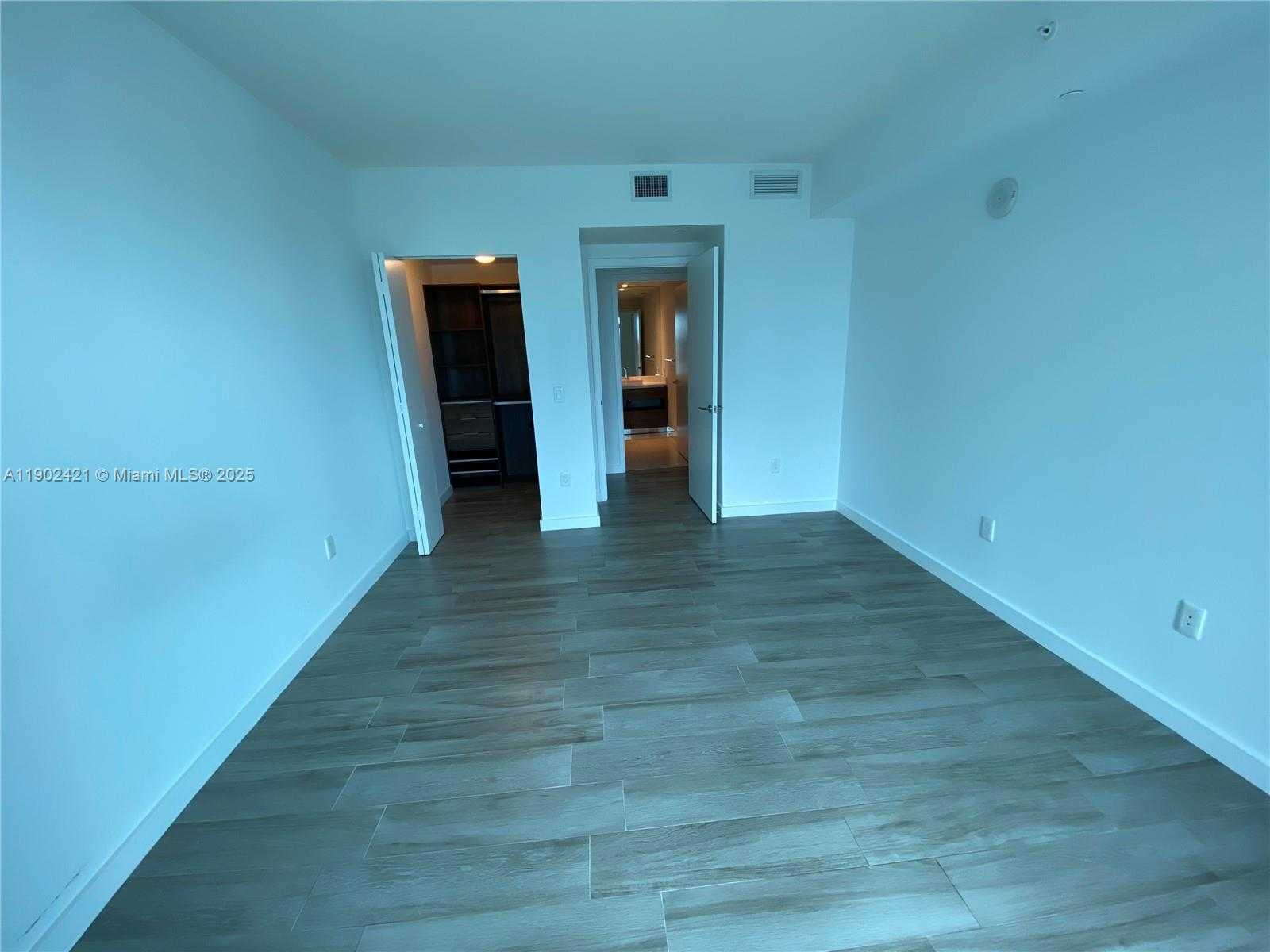 Small Image of 1100 SOUTH MIAMI AVE #3408, Miami Number 8