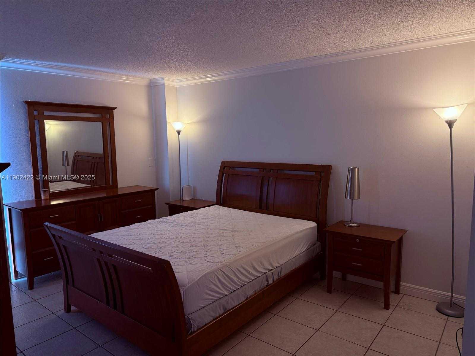 Small Image of 3475 NORTH COUNTRY CLUB DR #409, Aventura Number 7