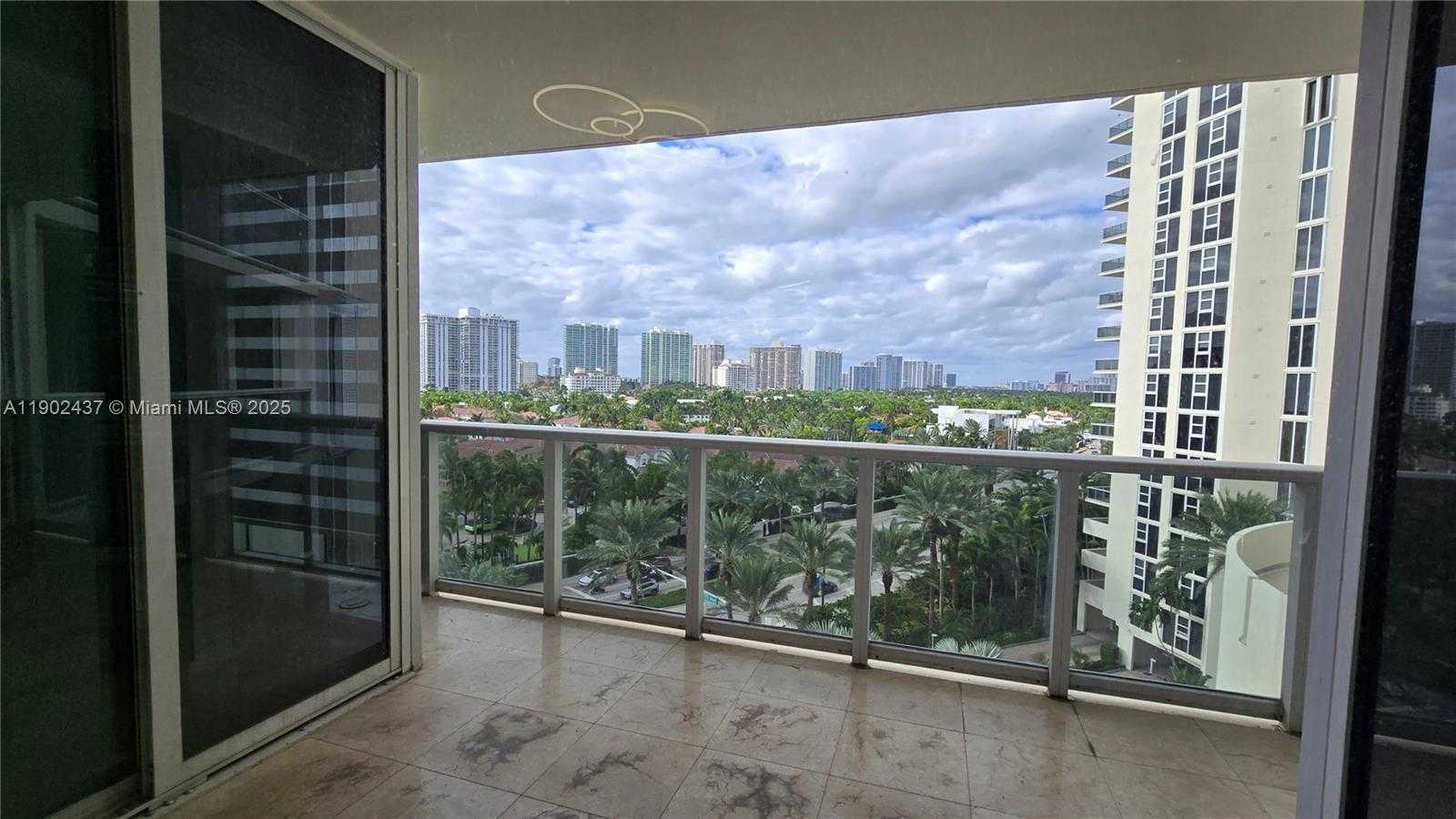 Small Image of 19333 COLLINS AVE #909, Sunny Isles Beach Number 12