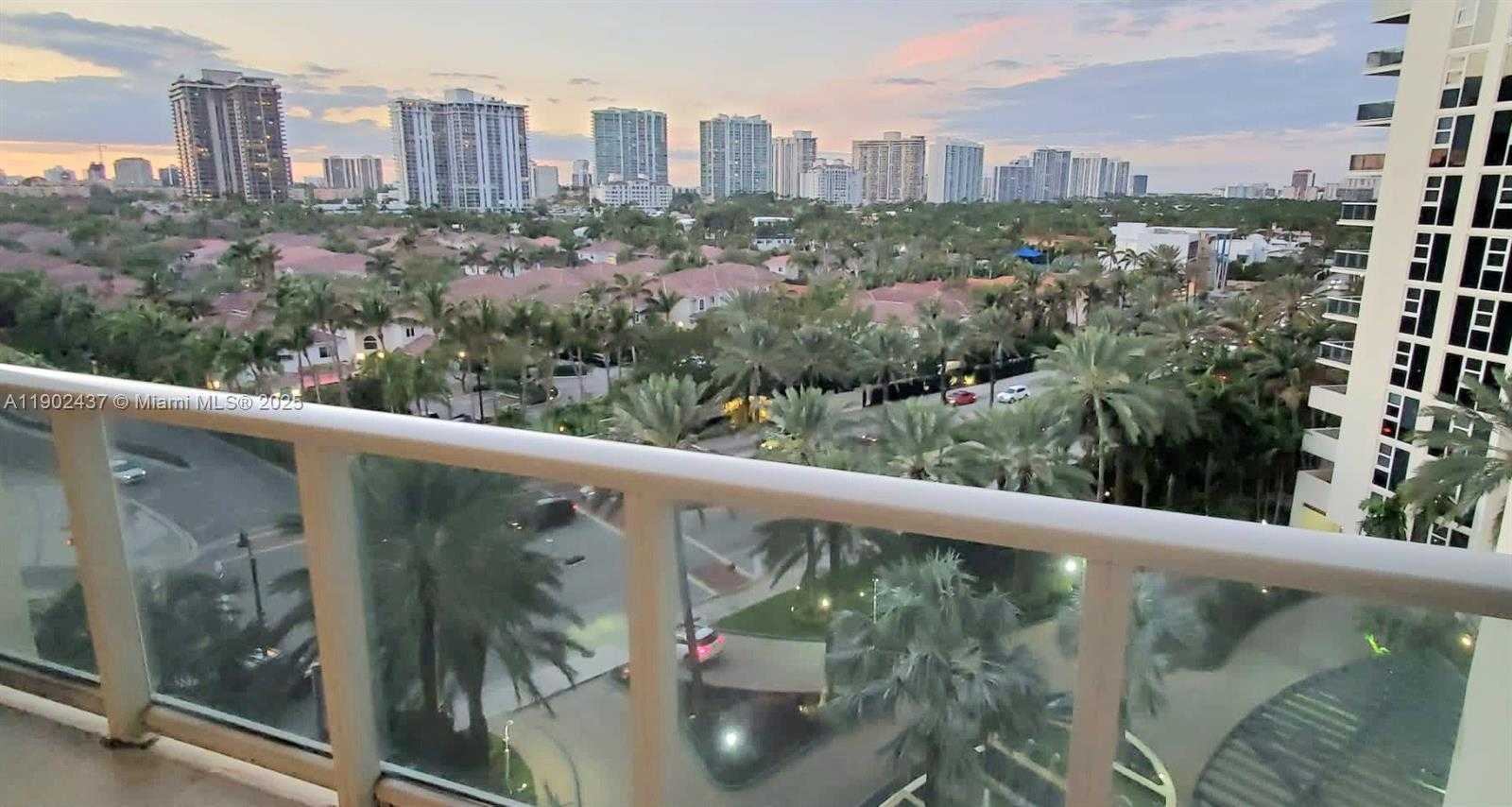 Small Image of 19333 COLLINS AVE #909, Sunny Isles Beach Number 14