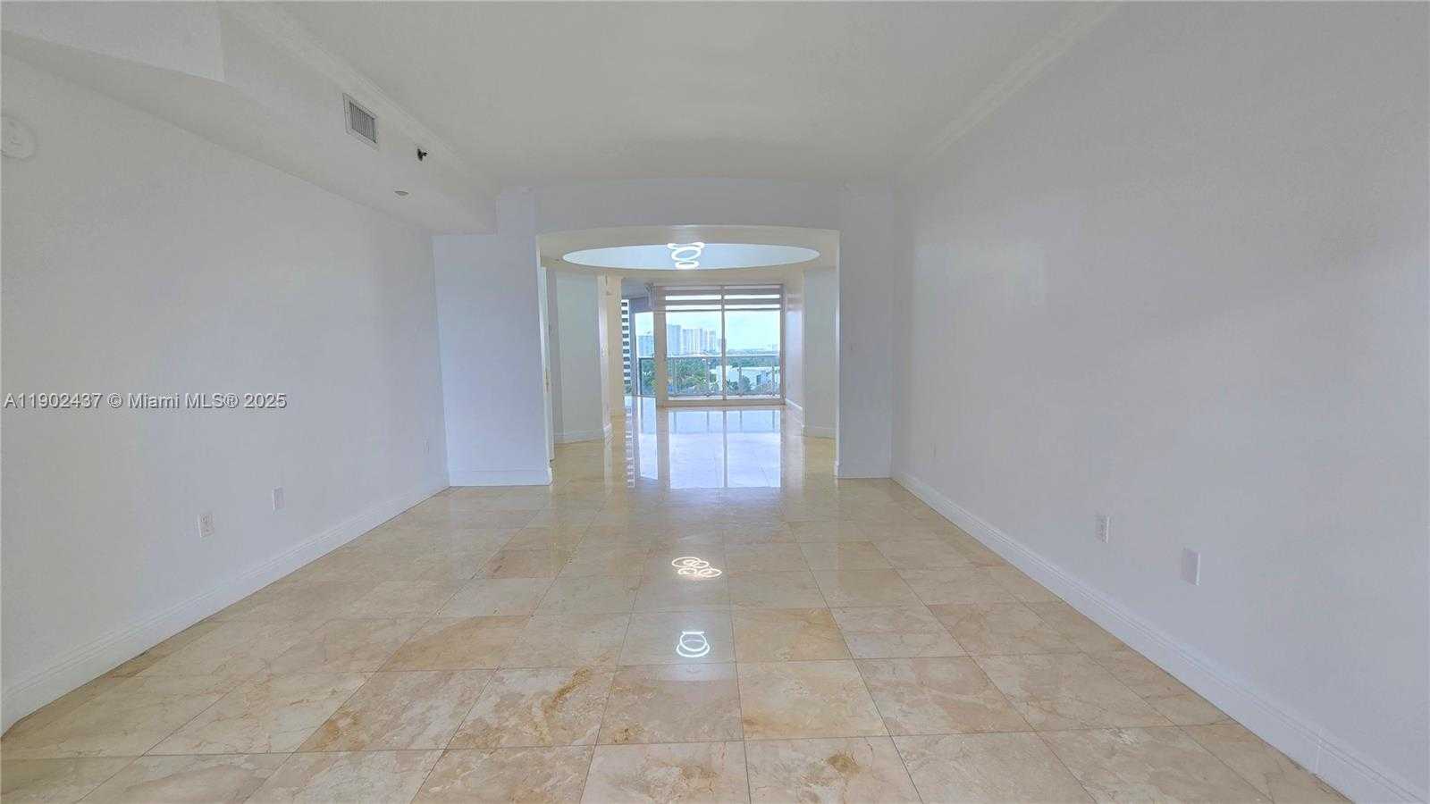 Small Image of 19333 COLLINS AVE #909, Sunny Isles Beach Number 18