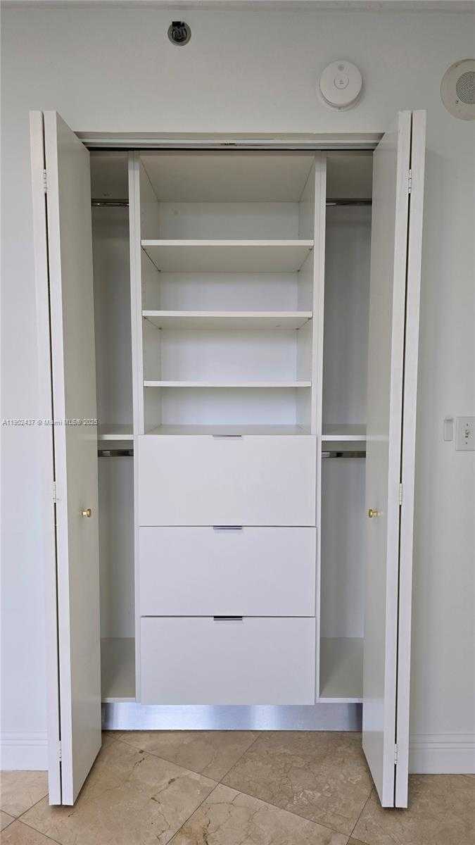 Small Image of 19333 COLLINS AVE #909, Sunny Isles Beach Number 31