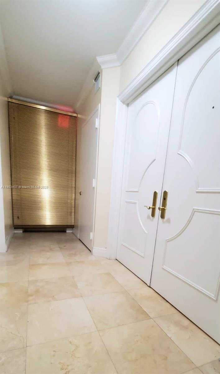 Small Image of 19333 COLLINS AVE #909, Sunny Isles Beach Number 4