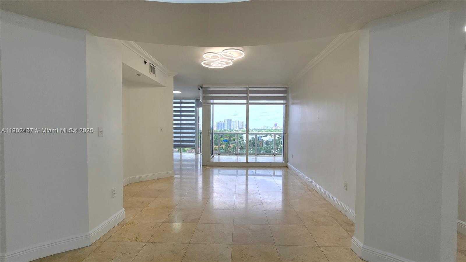 Small Image of 19333 COLLINS AVE #909, Sunny Isles Beach Number 6