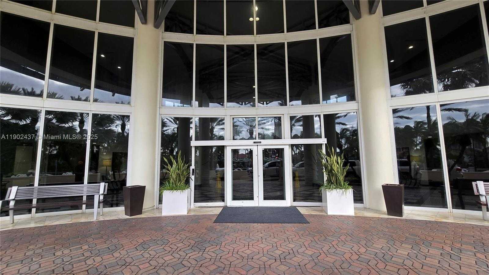 Small Image of 19333 COLLINS AVE #909, Sunny Isles Beach Number 86