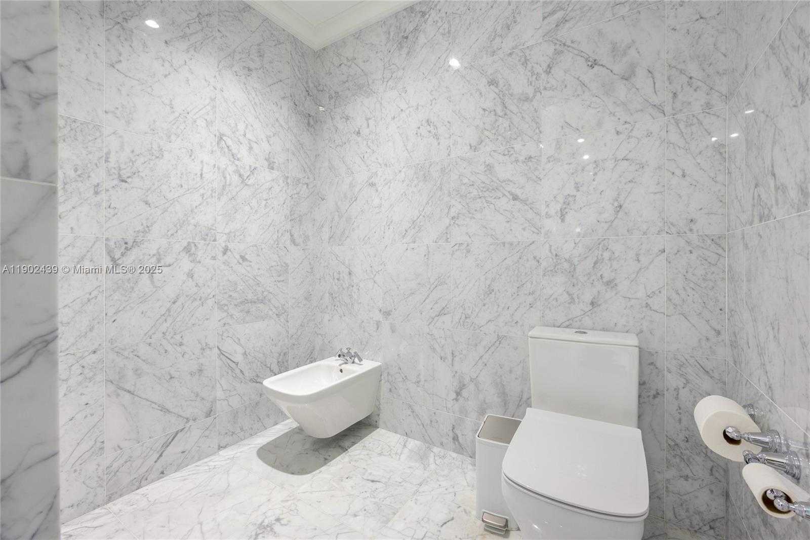 Small Image of 15701 COLLINS AVE #1402, Sunny Isles Beach Number 12