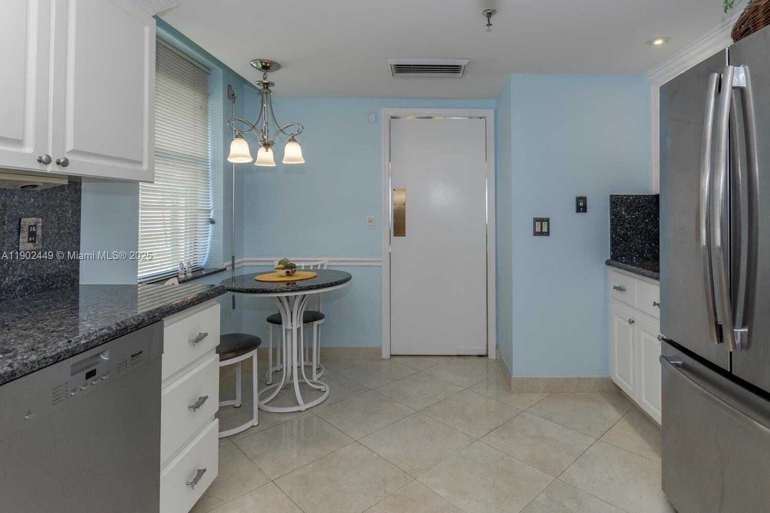 Small Image of 290 CELESTIAL WAY #2, Juno Beach Number 14