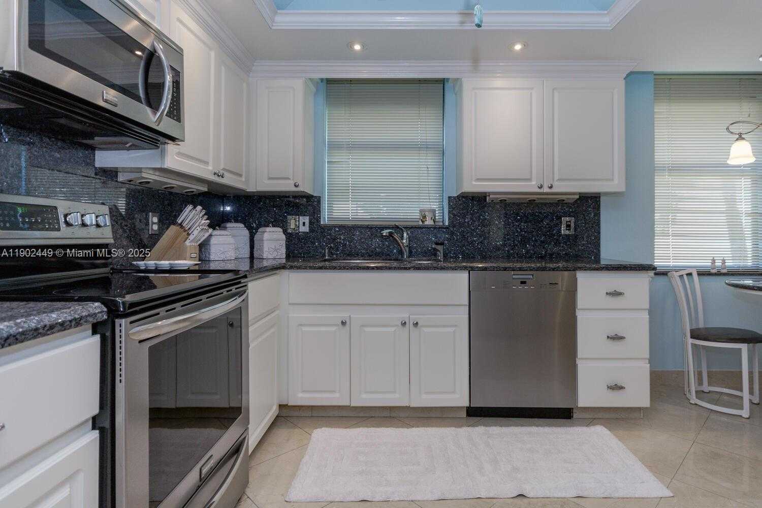 Small Image of 290 CELESTIAL WAY #2, Juno Beach Number 16