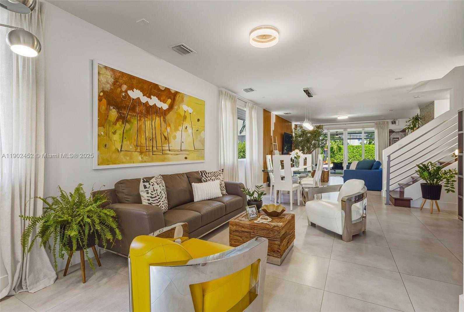 Small Image of 10359 NORTH WEST 67TH TER, Doral Number 14