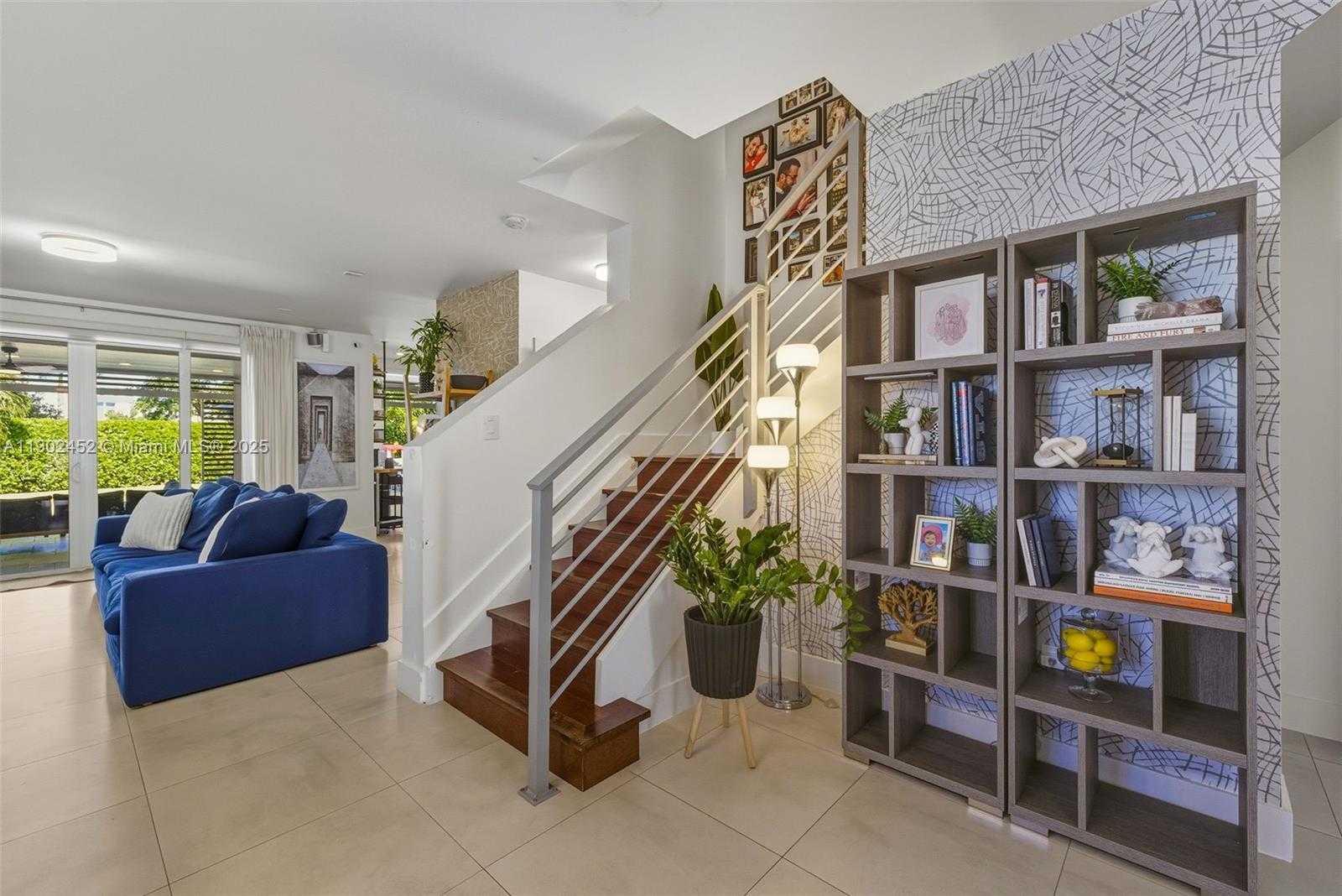 Small Image of 10359 NORTH WEST 67TH TER, Doral Number 19