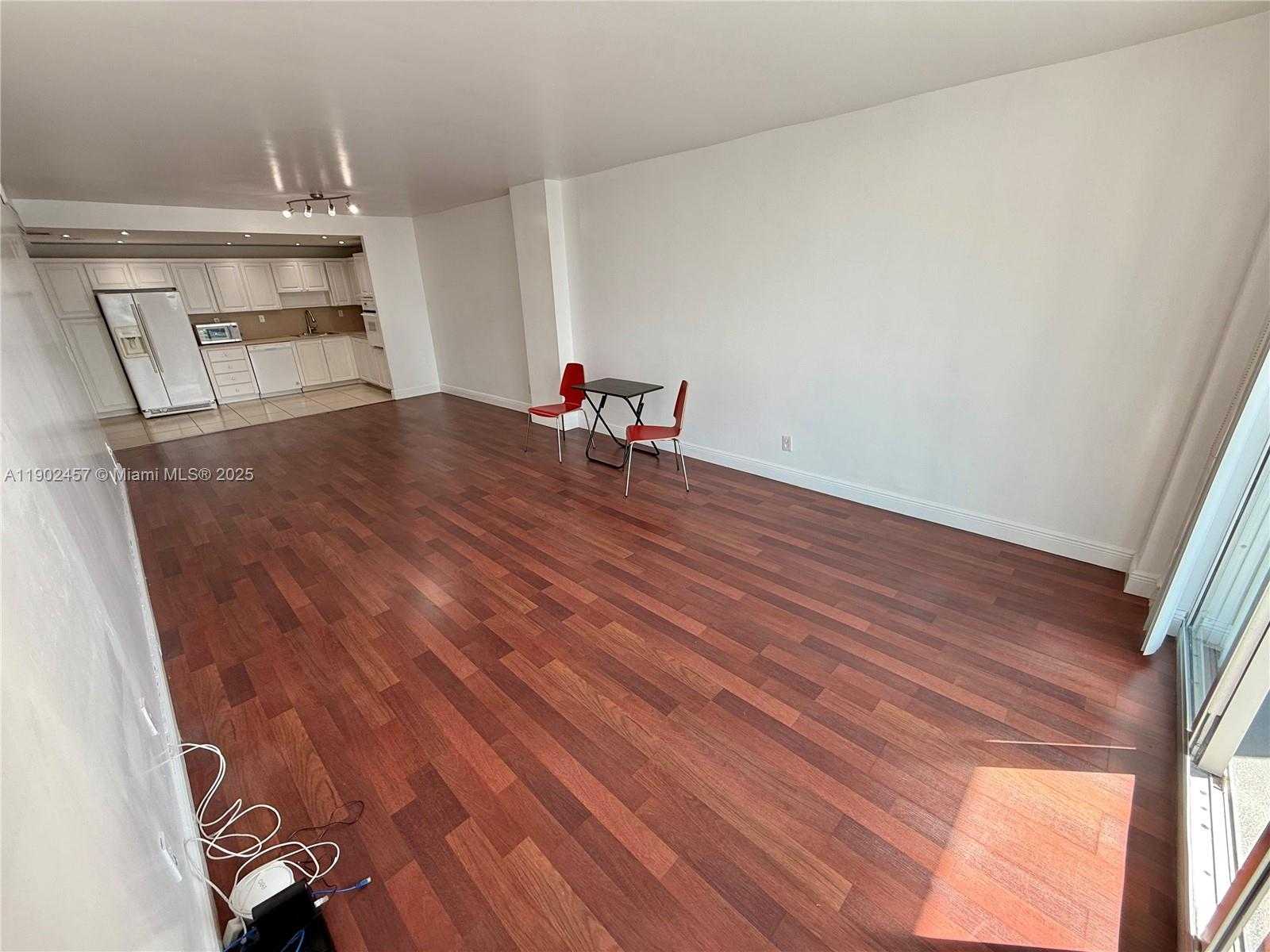 Small Image of 19390 COLLINS AVE #1423, Sunny Isles Beach Number 10