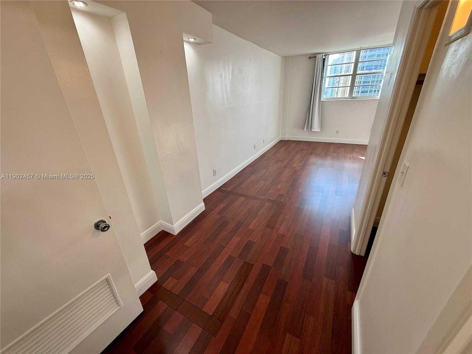 Small Image of 19390 COLLINS AVE #1423, Sunny Isles Beach Number 14